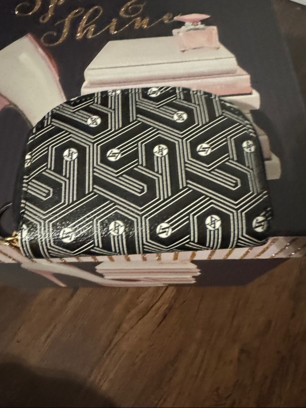 Adrienne Vittadini Black & White Geometric Key Pouch with Gold Ring - Picture 3 of 3